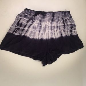 Flowy tie dye shorts